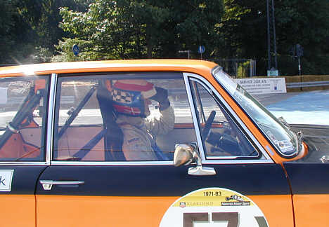 Kurt Thiim klar til start i Jan Heiselbergs BMW 2002 tii.